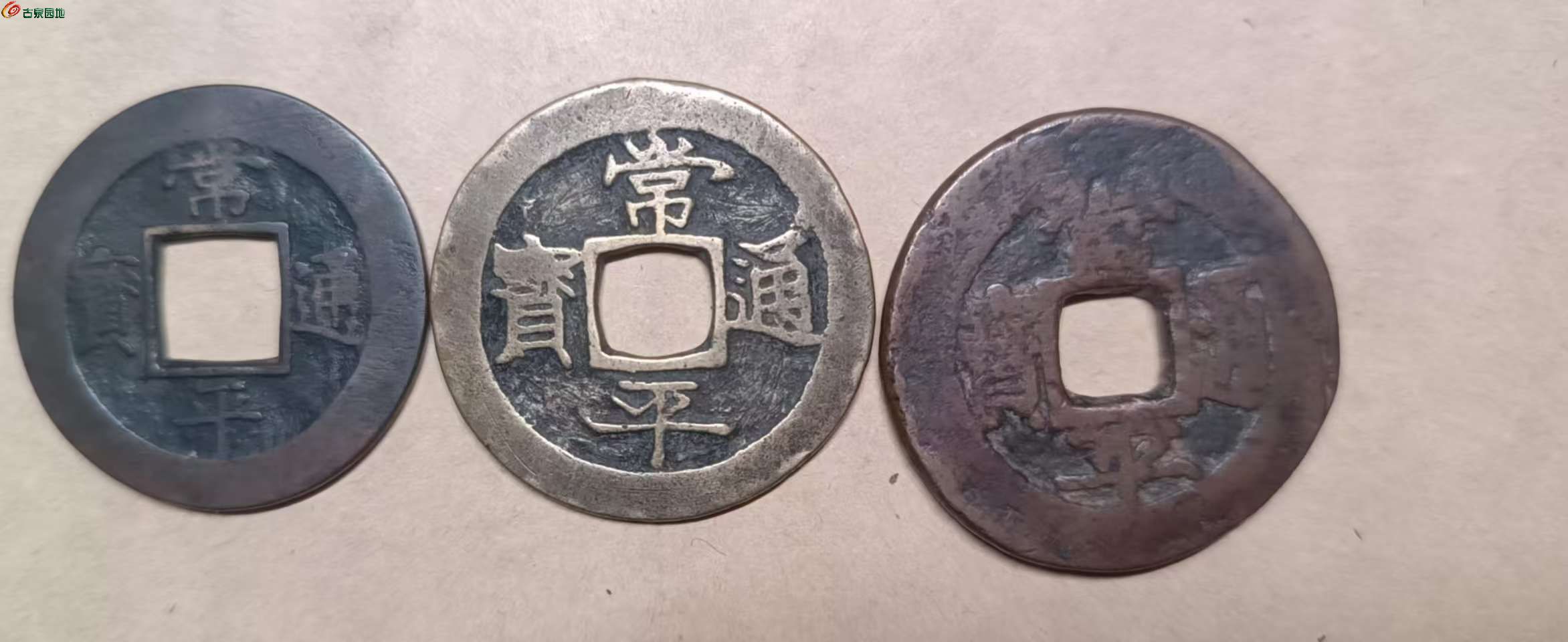 微信(线下交易警惕诈骗风险！)图片_202411282010411.jpg