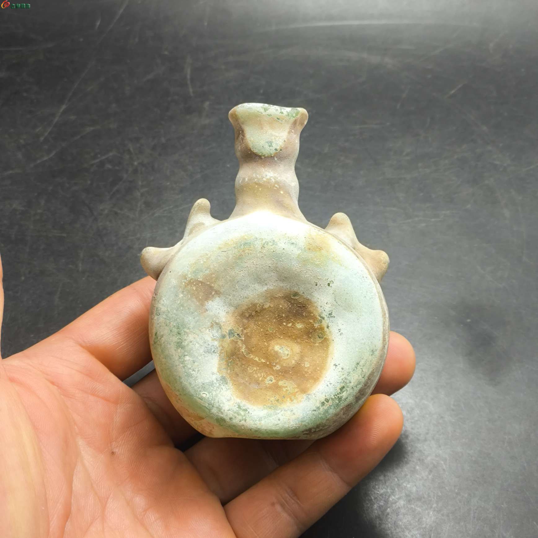 臻藏美品琉璃双耳瓶5.jpg