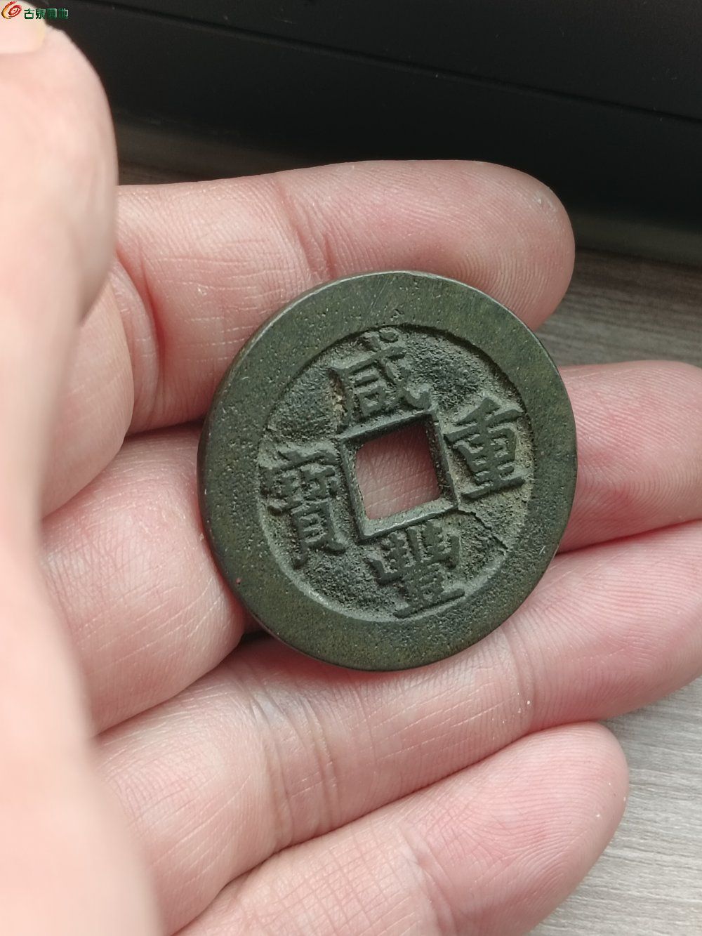 71143.jpg