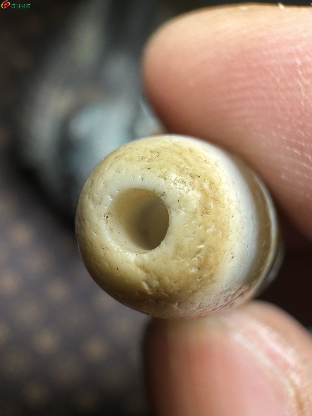 藏传精美古朴的珠子5.jpg