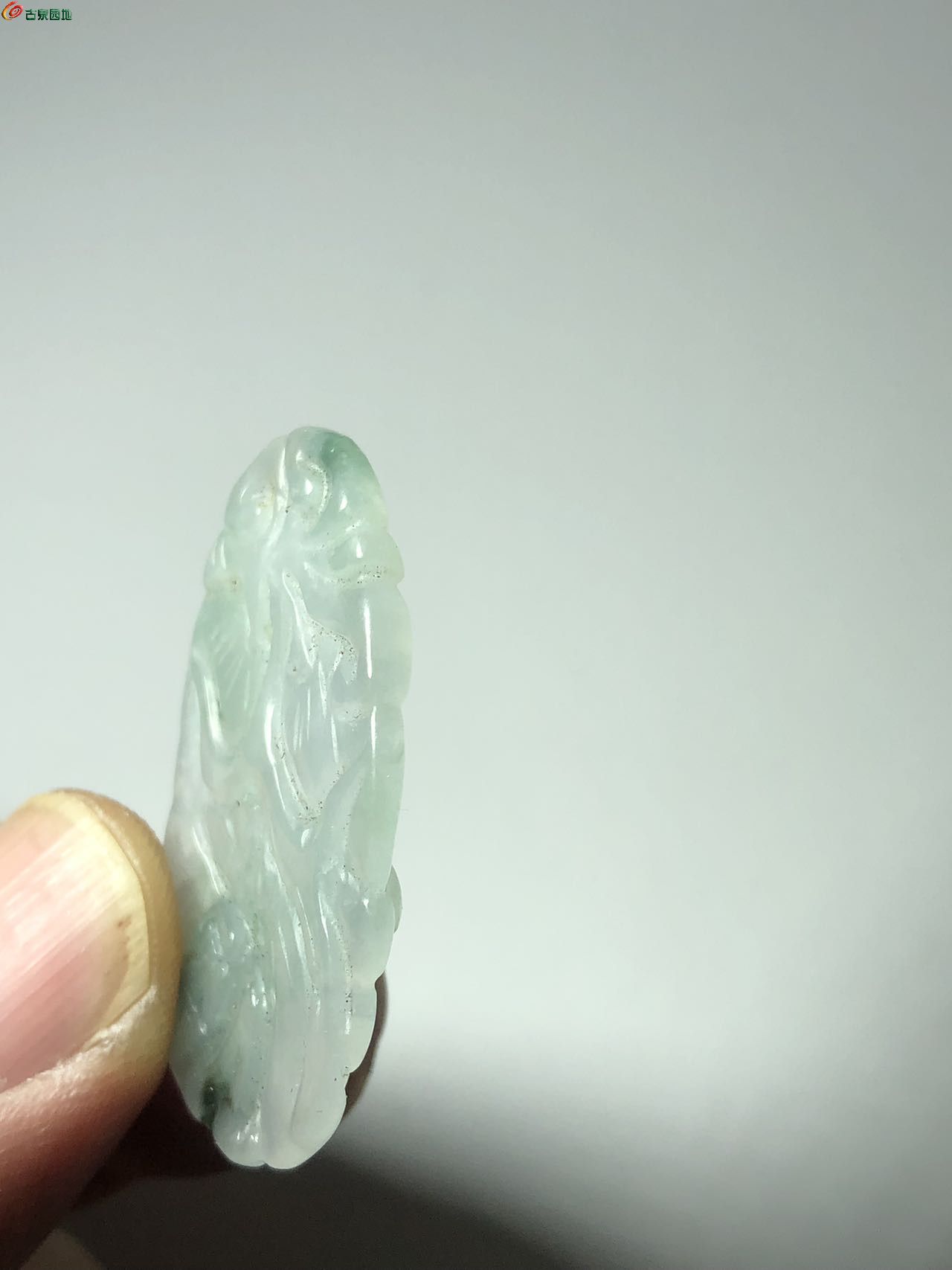 冰种飘花老翡翠挂件3.jpg