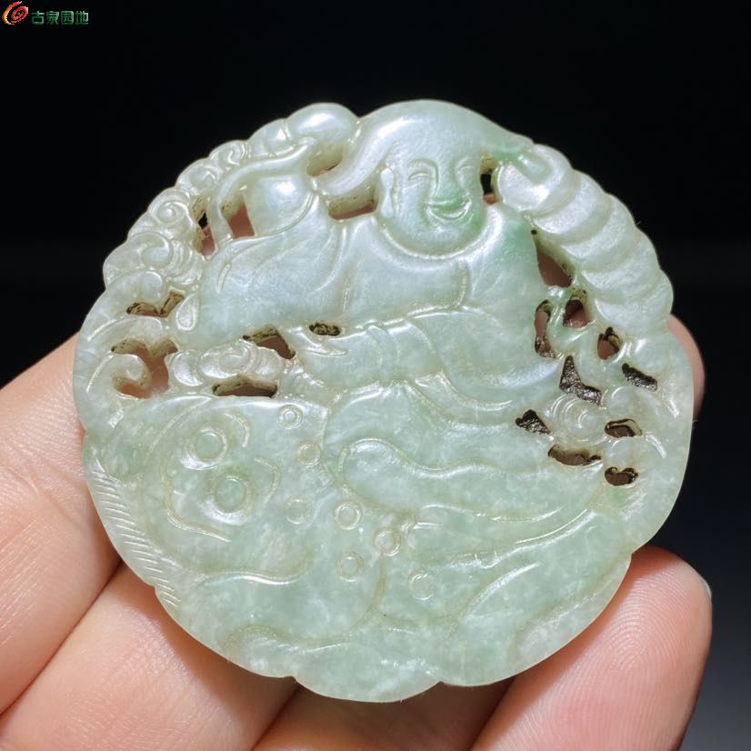 天然老翡翠刘海戏金蟾5.jpg