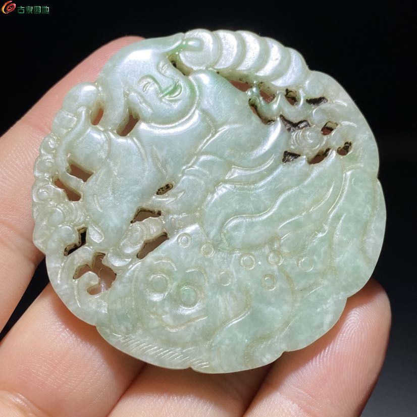 天然老翡翠刘海戏金蟾7.jpg