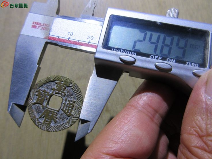 万历刻花4.jpg