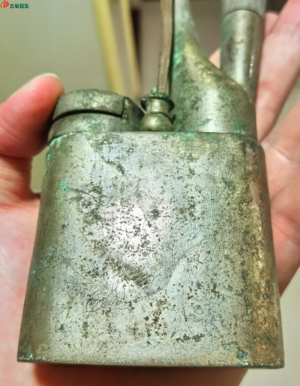 晚清广州铜水烟枪2只