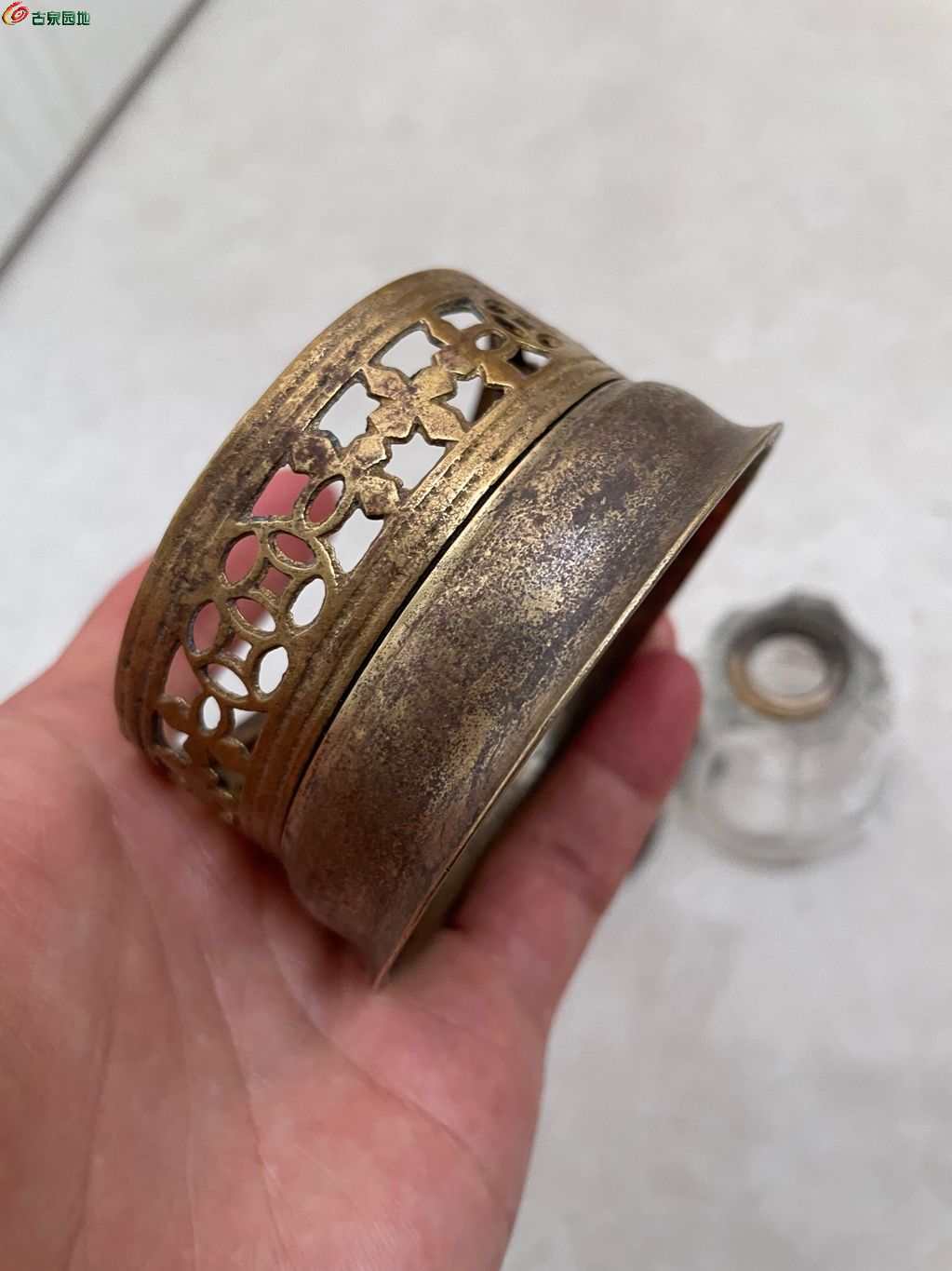 完整玻璃罩烟灯