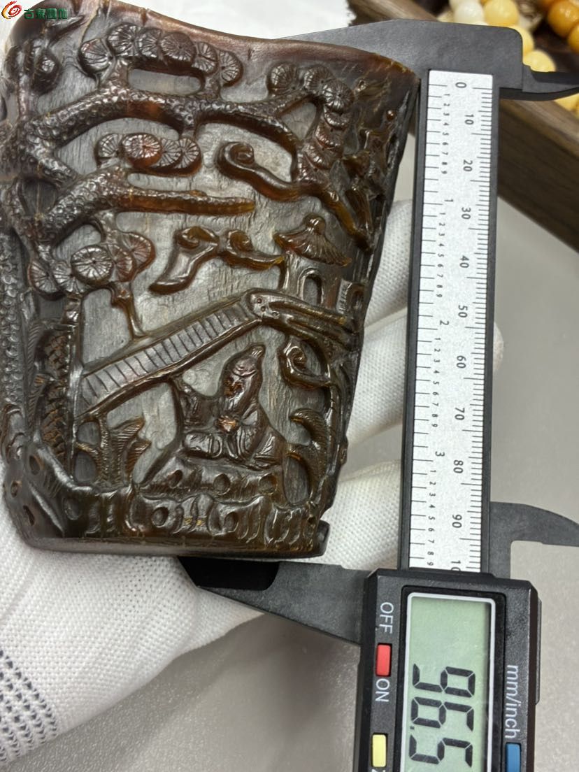 天然雕刻牛角摆件7.jpg