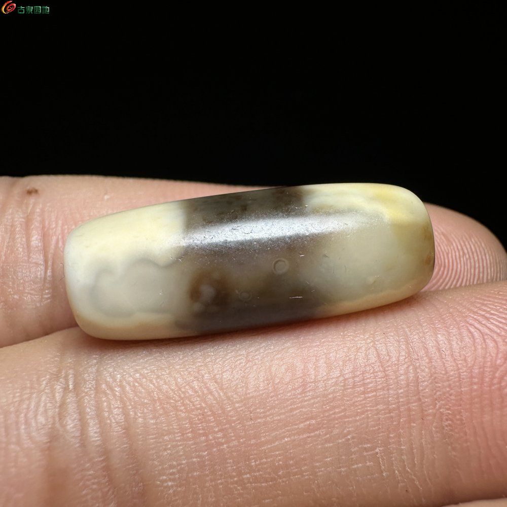 藏传手工渗透玛瑙一线管珠6.jpg