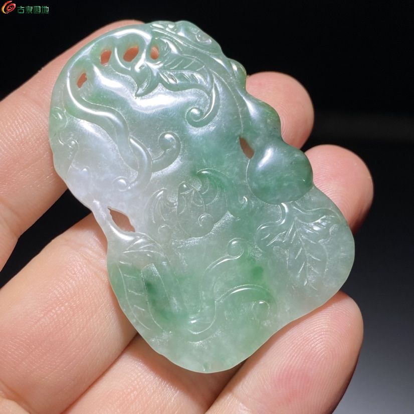 老翡翠 清 福寿佩2.jpg