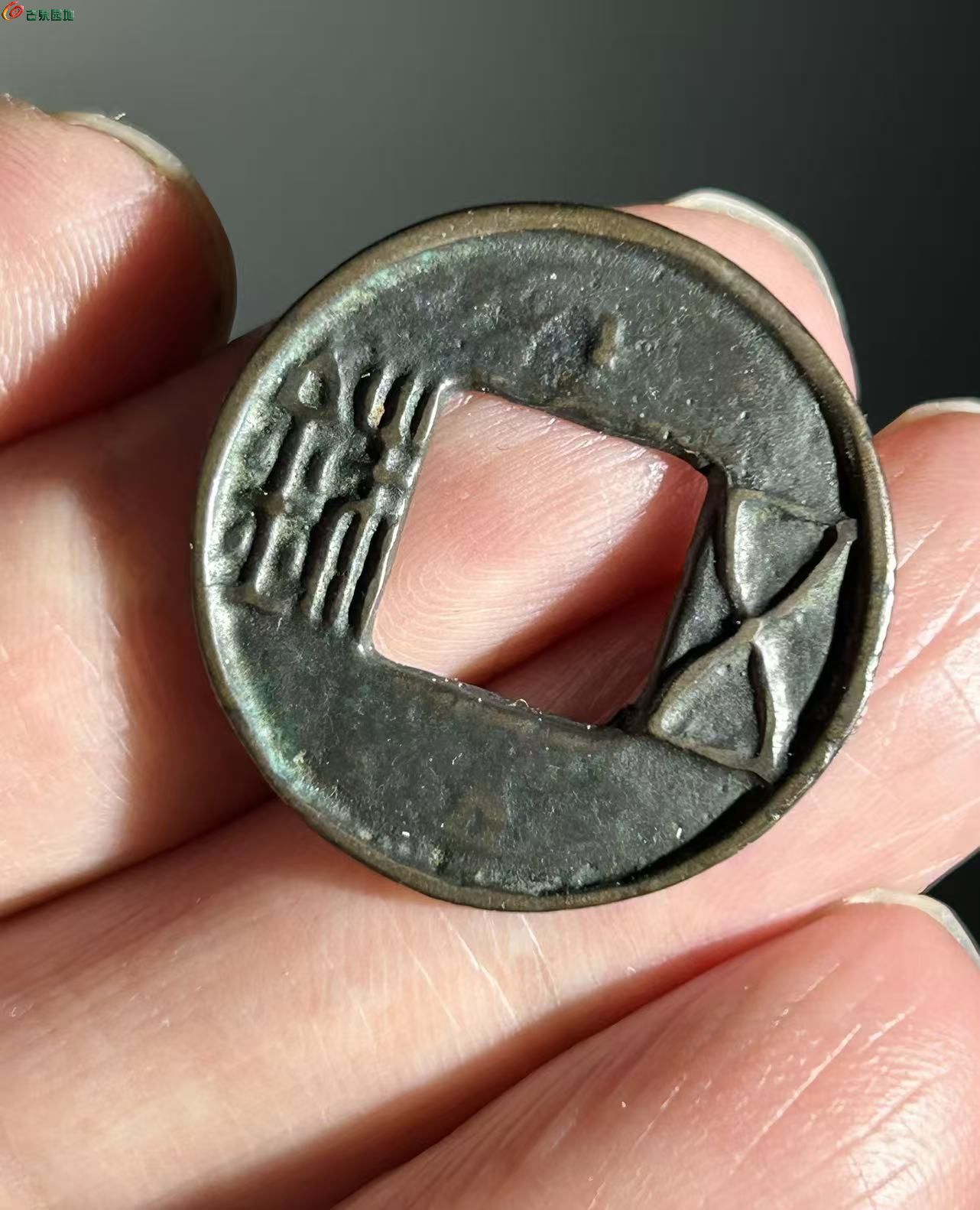 9FF44C4E-2697-4236-892E-A1A4F3914351.jpe