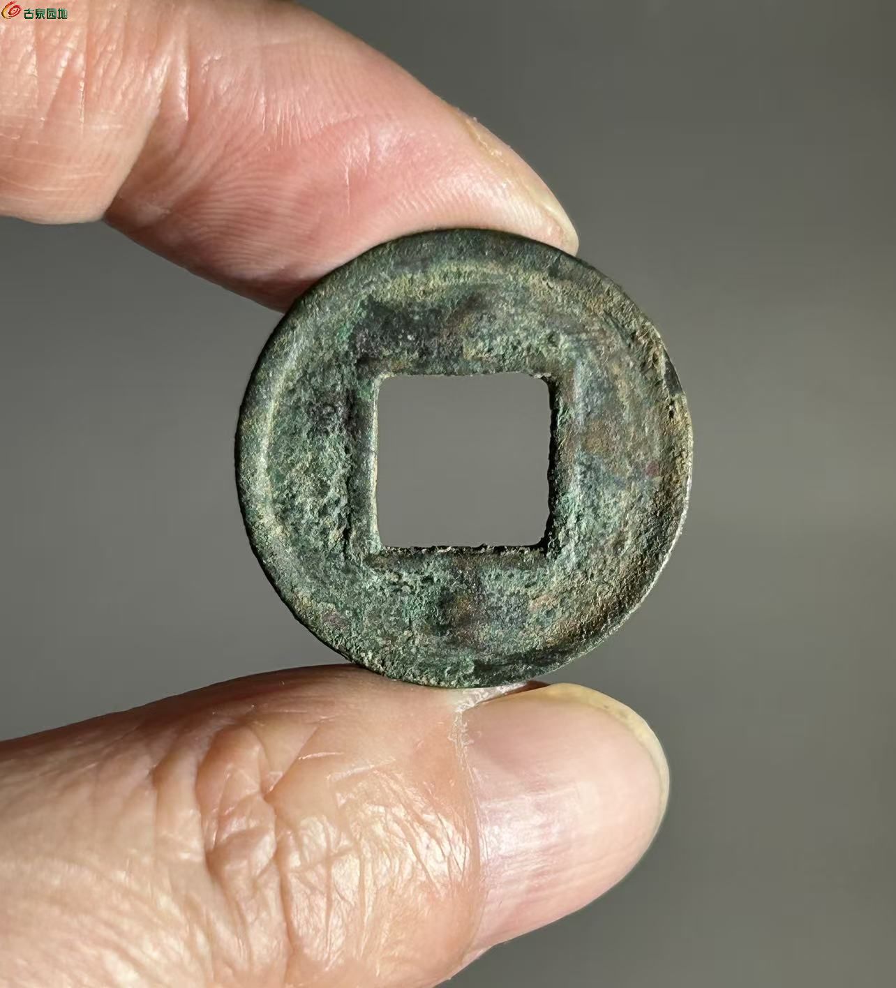 ADCC7F8D-EECC-4B96-886F-7F2B05A992E8.jpe