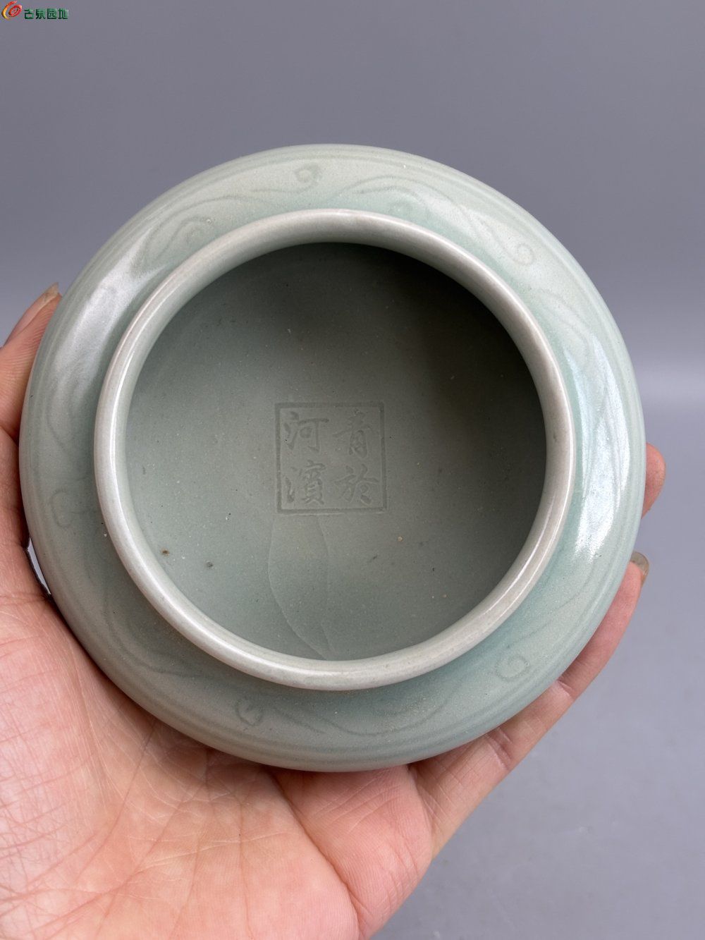 龙泉窑 水盂2.jpg