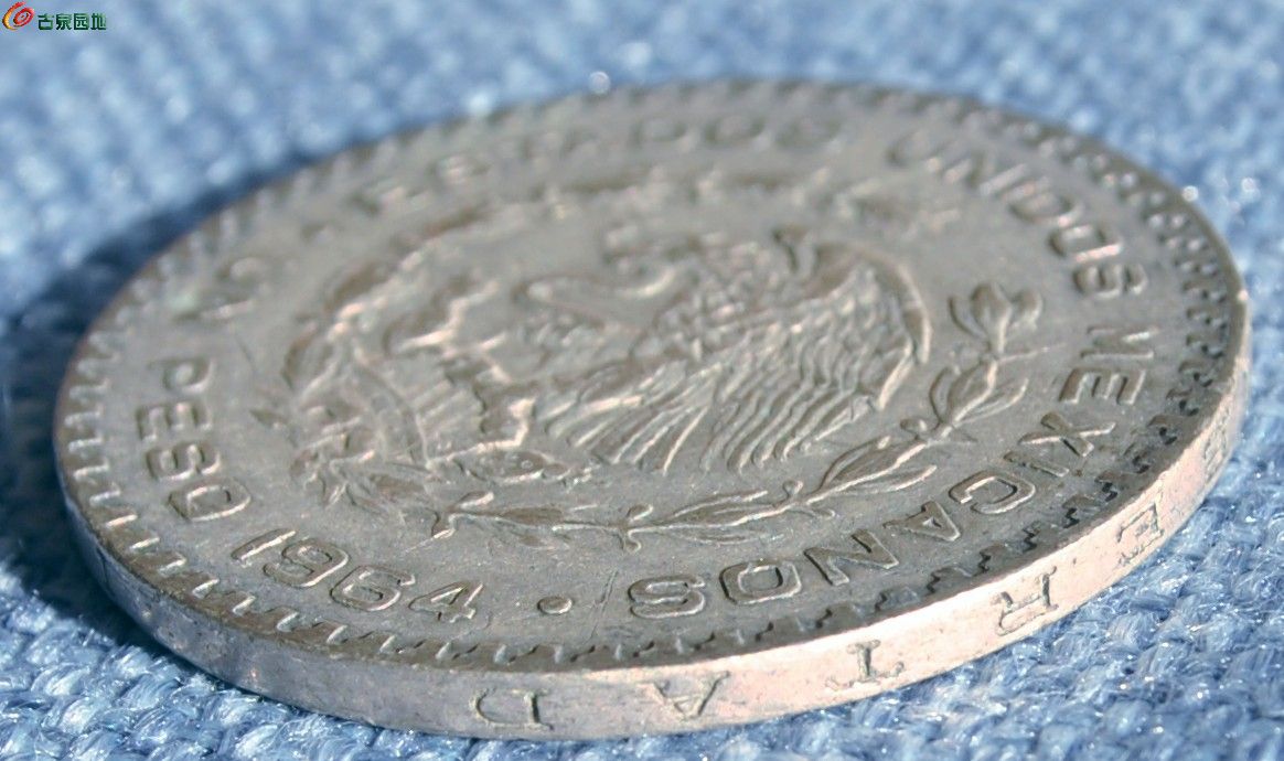 16克1964年墨西哥鹰洋银圆局8.jpg