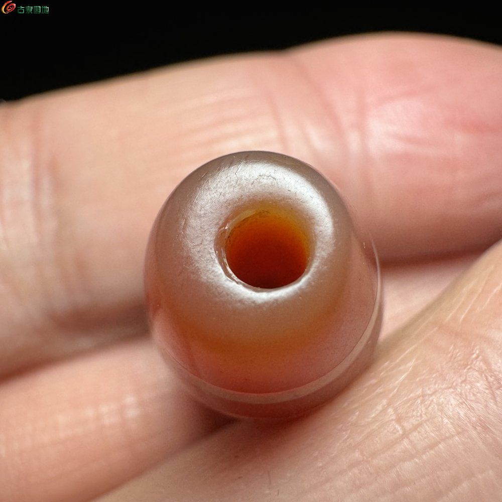 镶蚀老红玉髓七线珠2.jpg