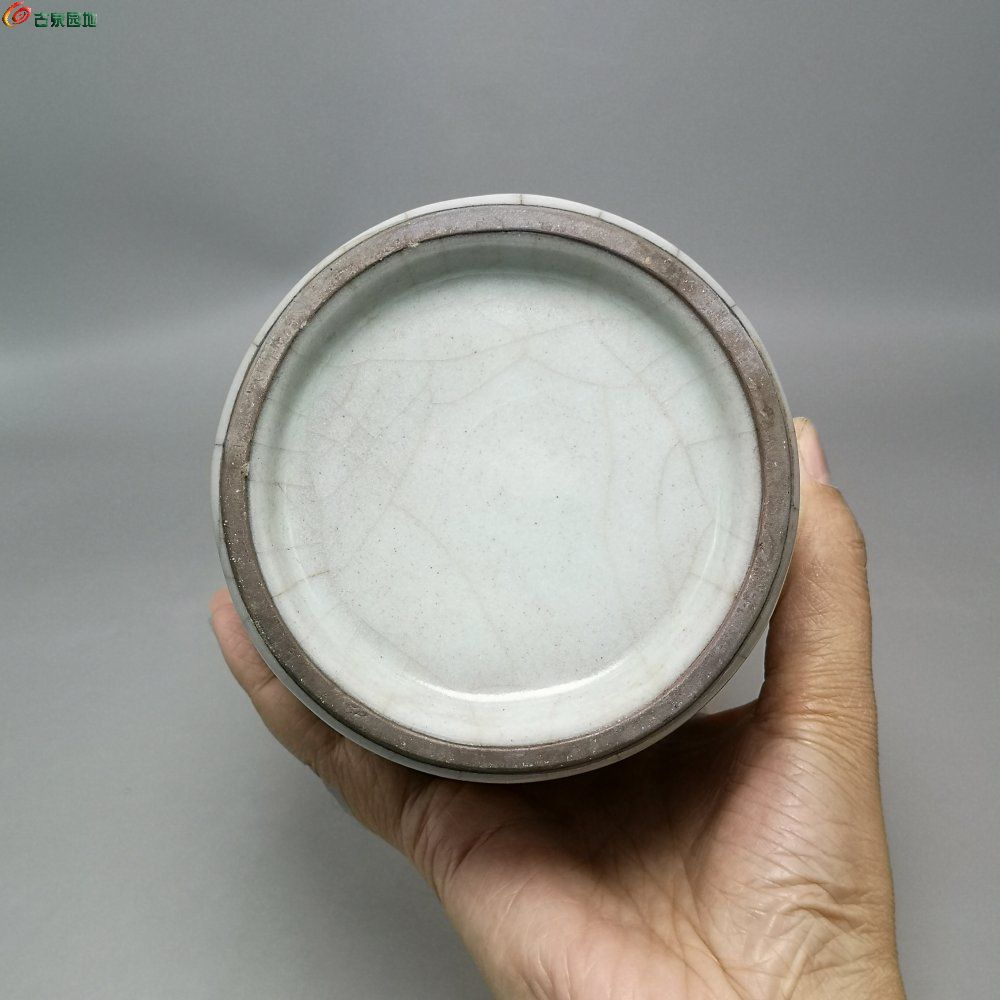 老窑口 青瓷双耳瓶6.jpg