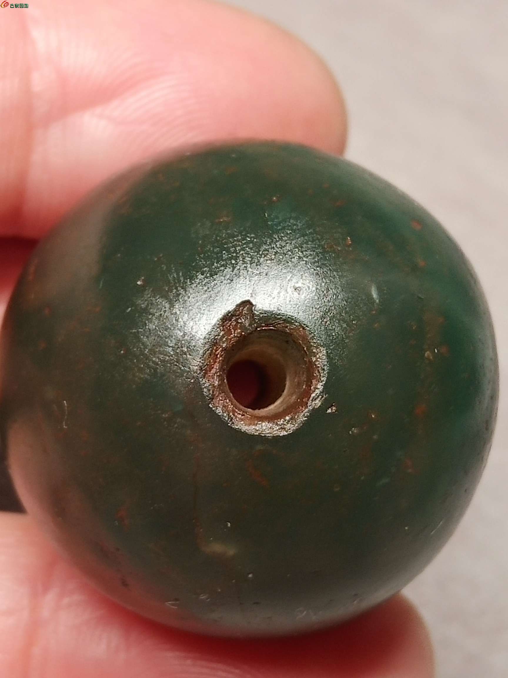 仅有 尺寸近30mm 满风化 彩色玛瑙大圆球球4.jpg