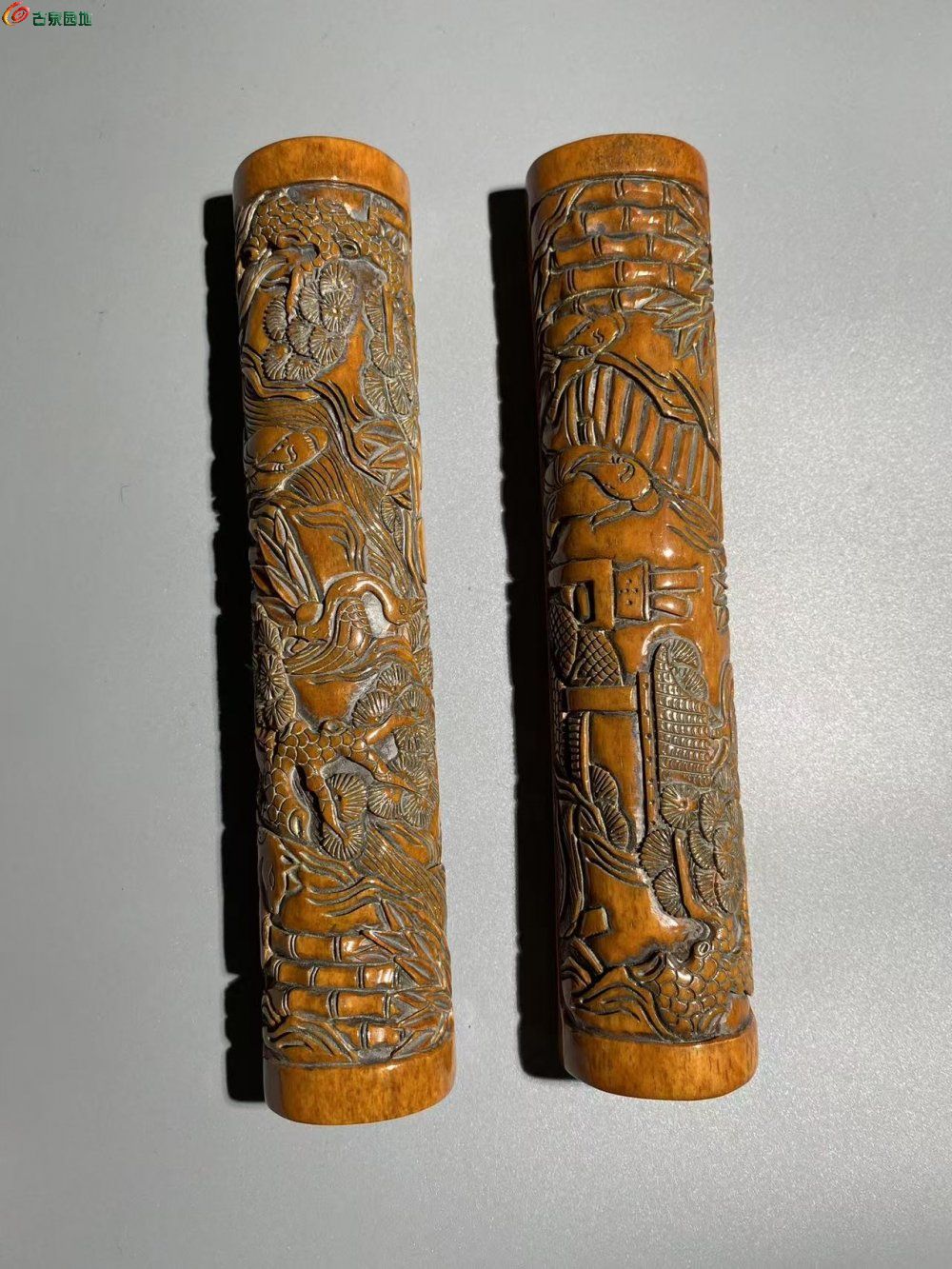珍藏精工骨雕浮雕镇尺镇纸一对1.jpg