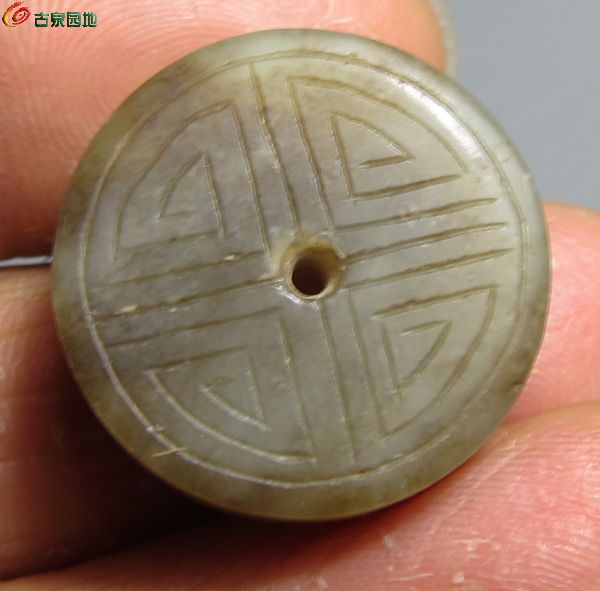 小的2.jpg