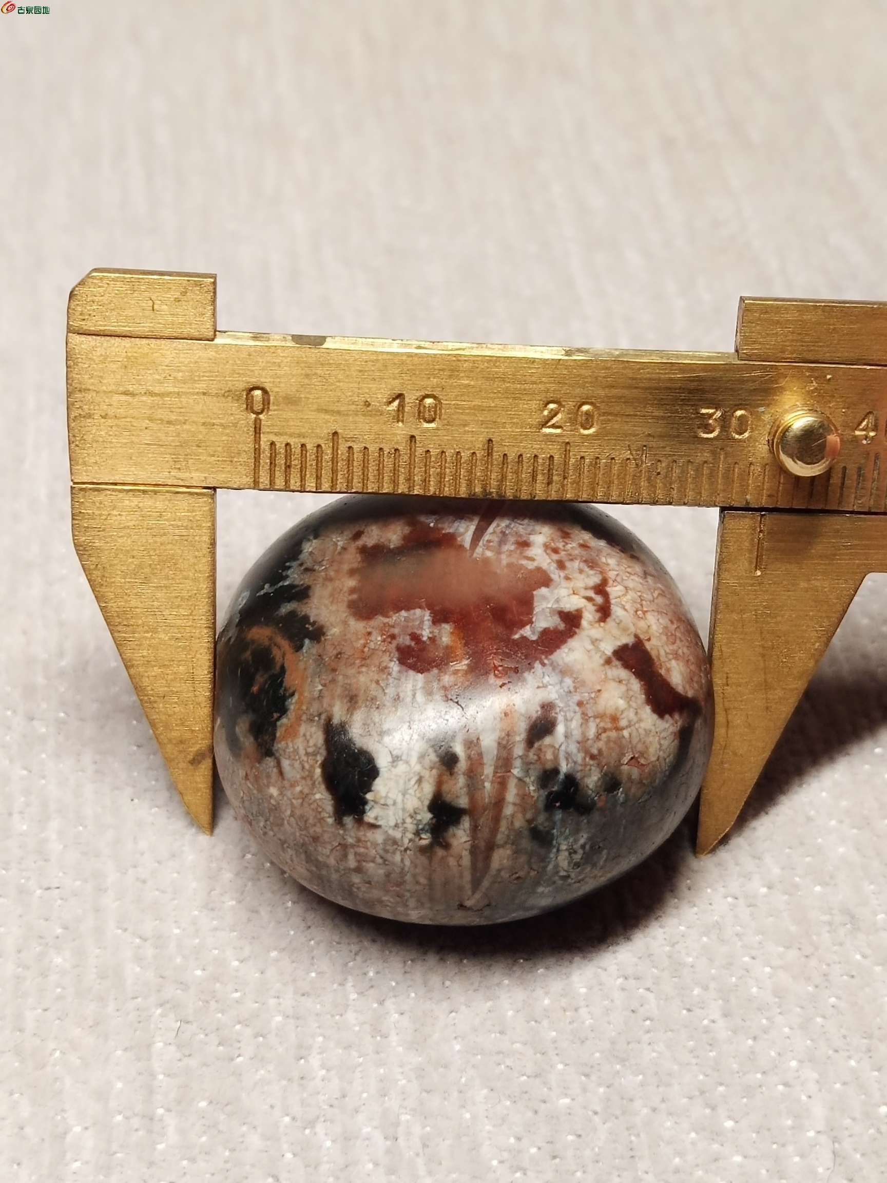 尺寸33+mm 灰皮糖色玛瑙大扁珠7.jpg
