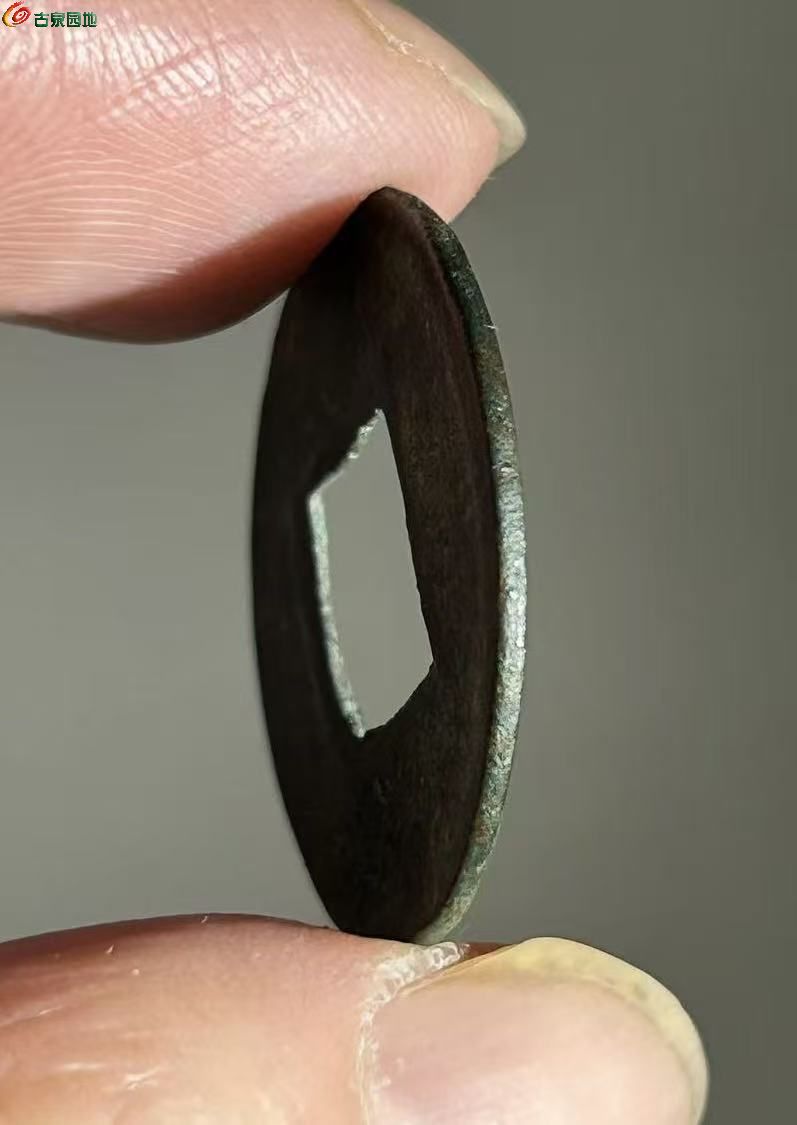 8BD2861F-A58B-4EB9-9B29-E9977388B7F2.jpe