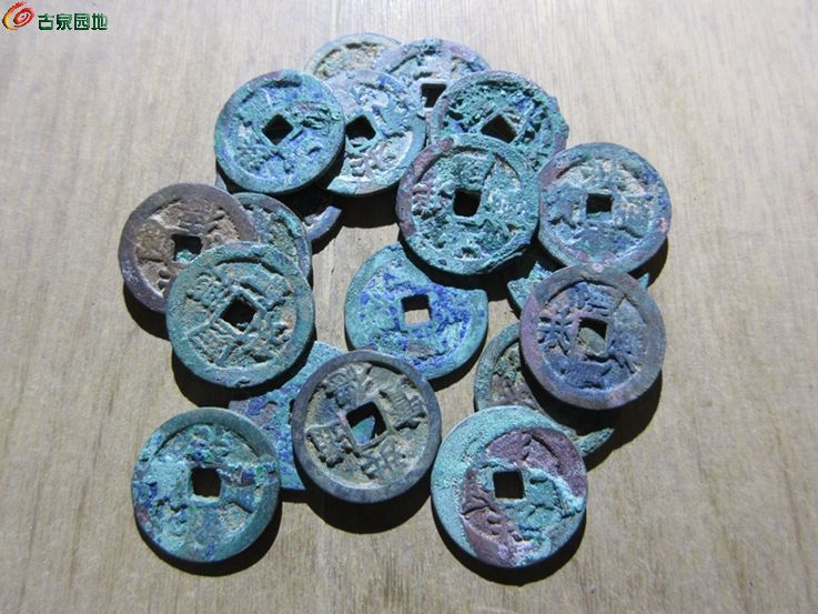 洪德1.jpg