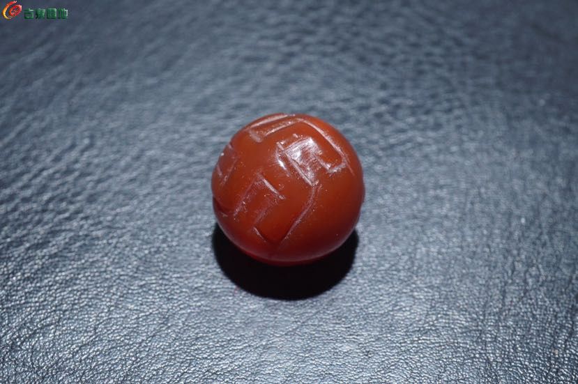 明清老玛瑙万字纹朝珠4.jpg