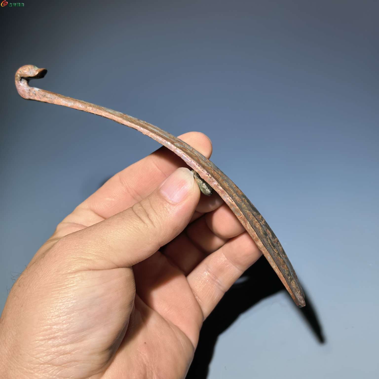 青铜工艺挫银勾2.jpg