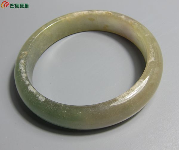 翡翠手镯2.jpg