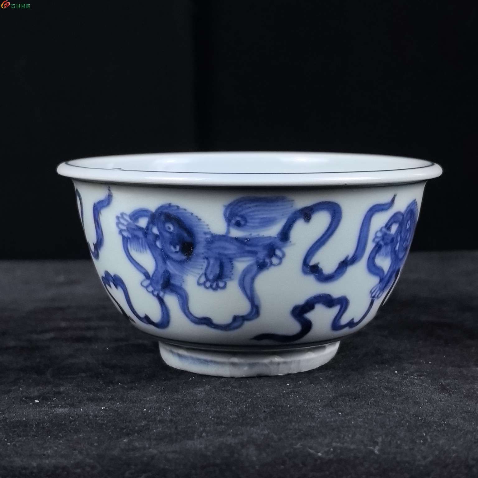 辈辈有狮五狮青花碗297-3.jpg
