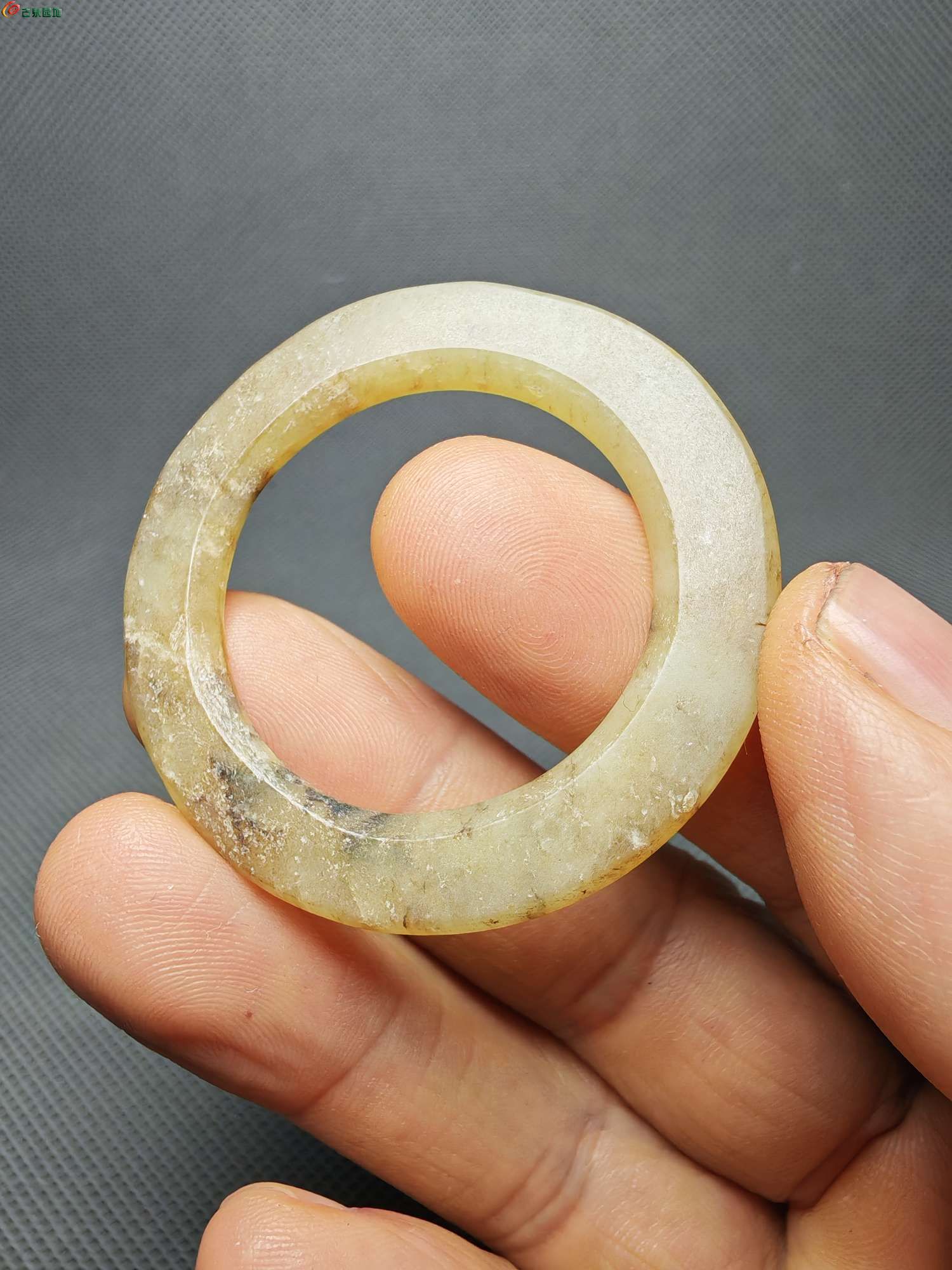 高古风格红山小玉环1.jpg