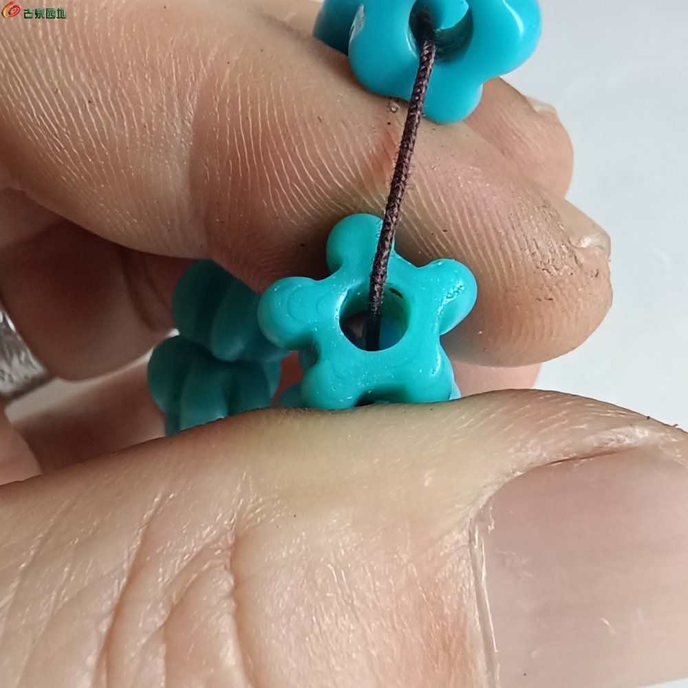 十七世纪天蓝色多棱琉璃瓜珠手串108- (6).jpg