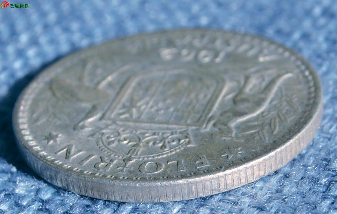11克1962年澳大利亚袋鼠鸵鸟1弗罗林银币1局9.jpg