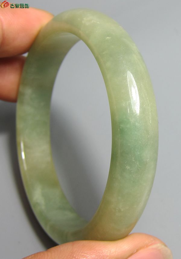 翡翠手镯7.jpg