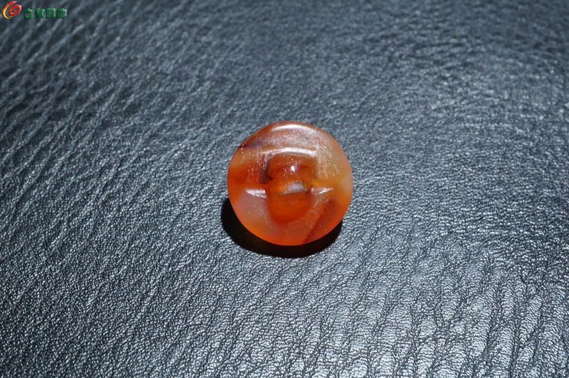 老库存玛瑙团寿纽扣一套7.jpg