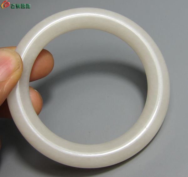 手镯1.jpg
