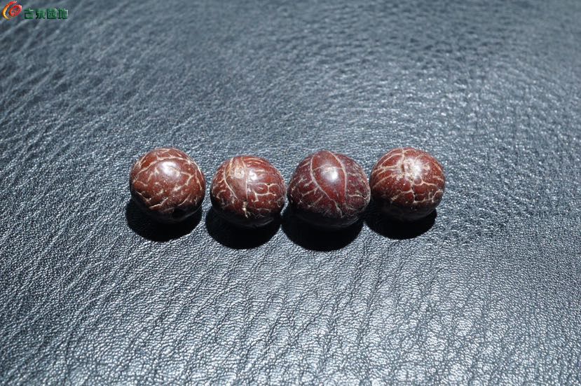 凤眼菩提珠子一组1.jpg