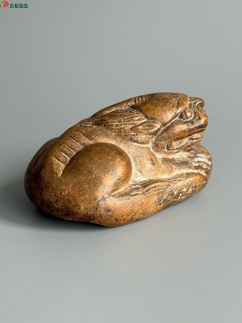 宋元黄青石獬豸文房镇纸，全品，长10.5宽7高4.5cm，1500元- 认证会员杂
