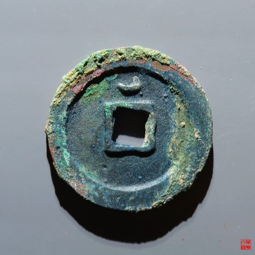 顺天背上月