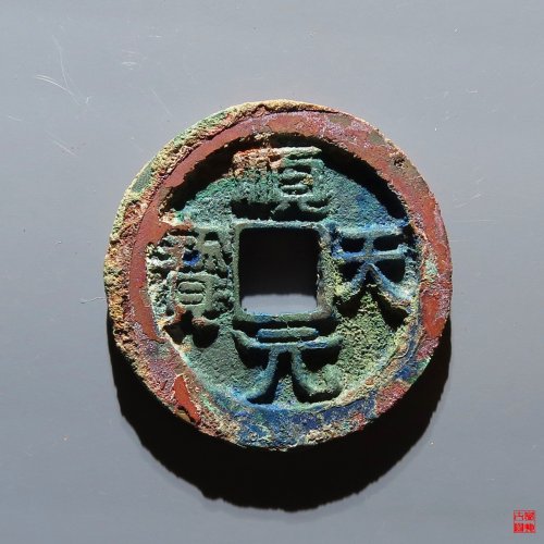 顺天背上月