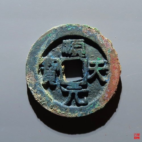 顺天背上月